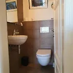 3 Bedroom Mozart Апартаменты *