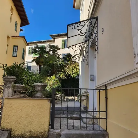 Апартаменты 3 Bedroom Mozart