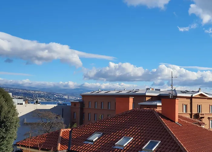 3 Bedroom Mozart Apartment