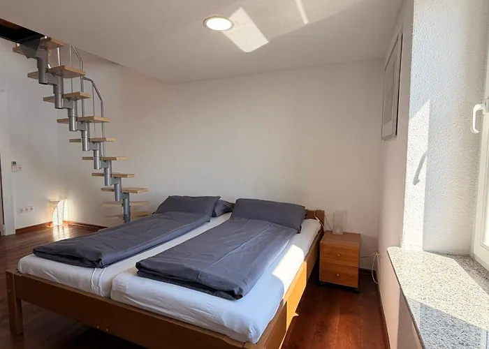 3 Bedroom Mozart Апартаменты *