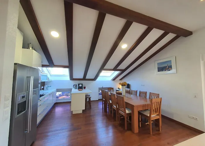 3 Bedroom Mozart أوباتيا